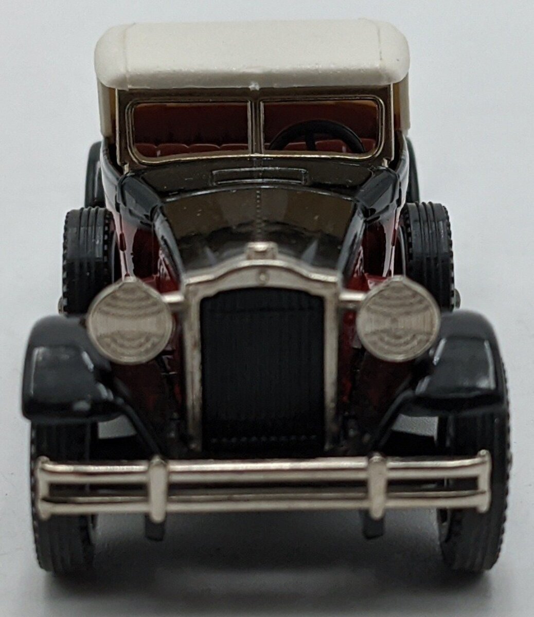 Matchbox Y-15 46:1 Models of Yesteryear Red & Black 1930 Packard Victoria