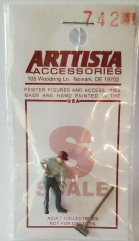 Arttista 742 S Scale Man Pushing Broom Figure