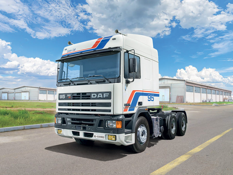 Italeri 0788 1:24 DAF 95 Master Truck Plastic Model Kit