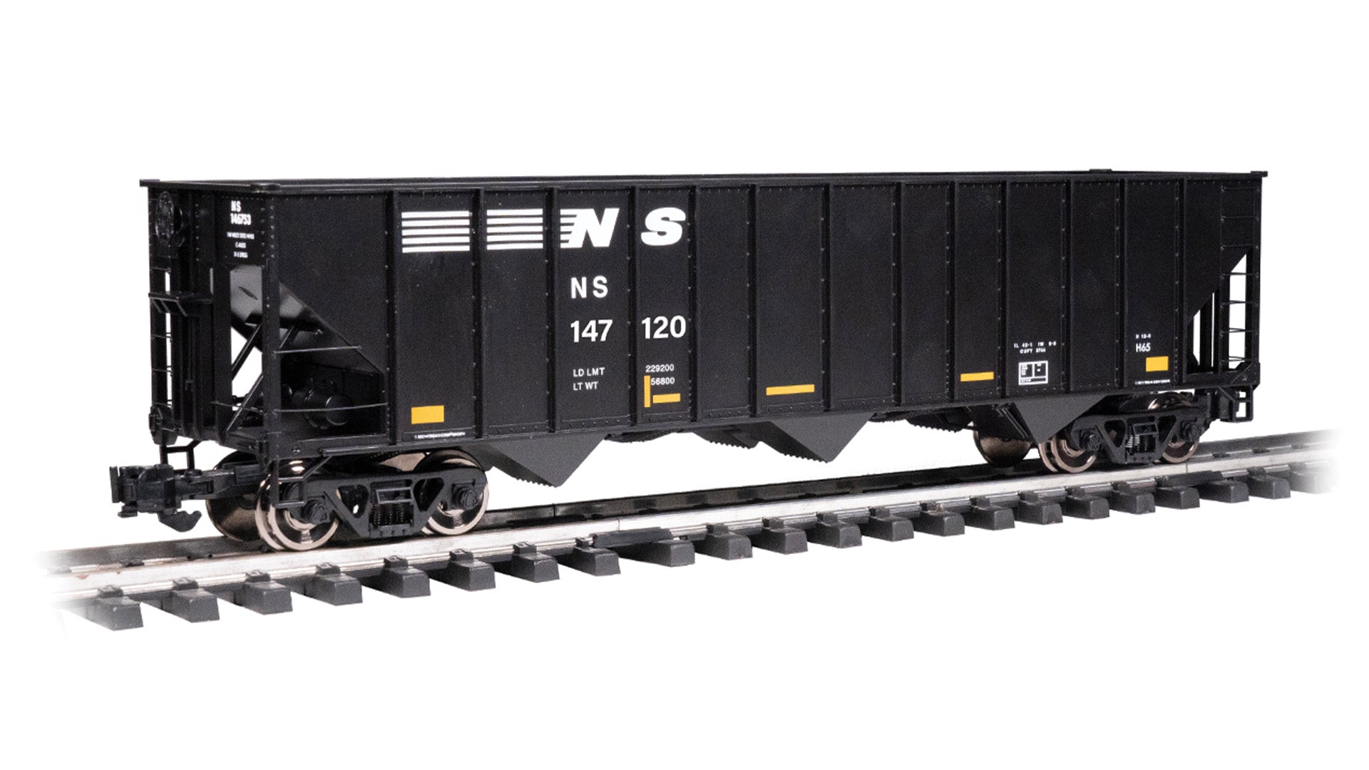 Bachmann 93657 G Norfolk Southern Bethlehem Steel 100-Ton 3-Bay Hopper #147120