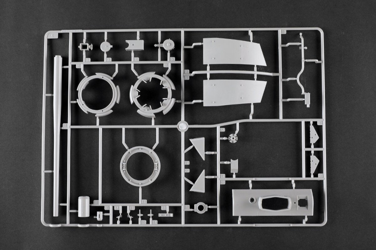 Trumpeter 00955 1:16 Scale Pz.Kpfw.III Ausf.J Tank Model Kit