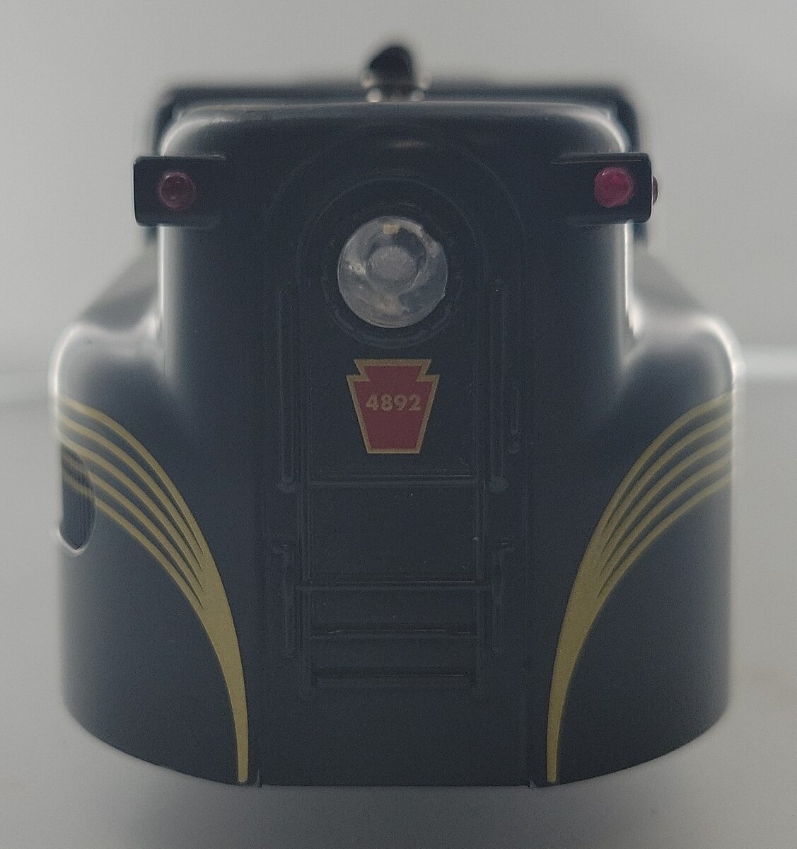 K-Line K2780 #4892 Pennsylvania GG-1 Shell with Some Trim