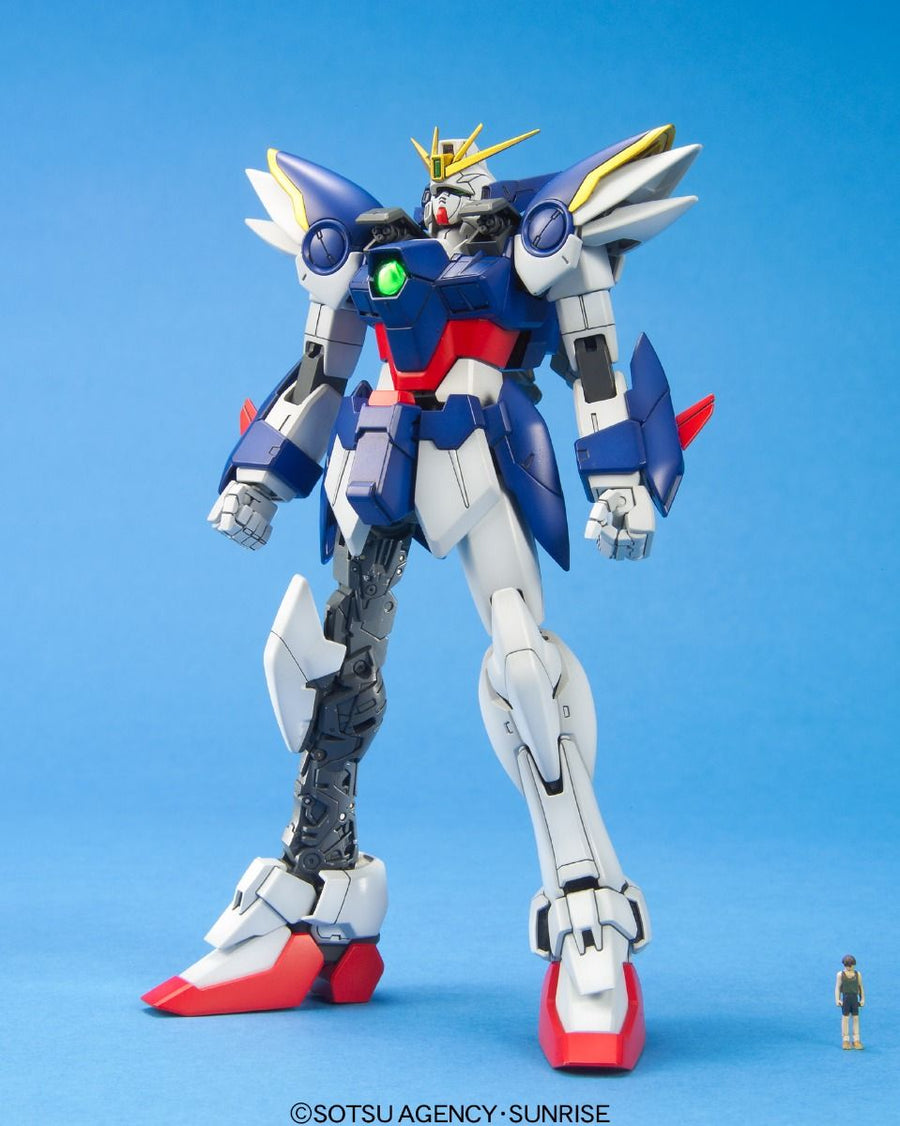 Bandai 5063541 1:100 MG XXXG-00W0 Wing Gundam Zero Plastic Model Kit