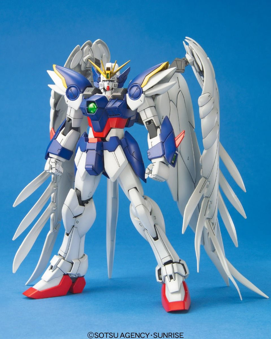 Bandai 5063541 1:100 MG XXXG-00W0 Wing Gundam Zero Plastic Model Kit