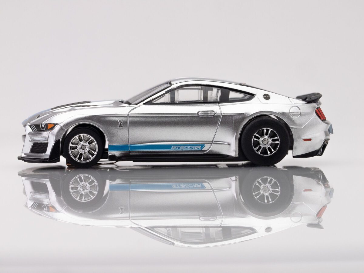 AFX 22099 HO Mega G+ 2022 Mustang GT500KR Silver/Blue Slot Car
