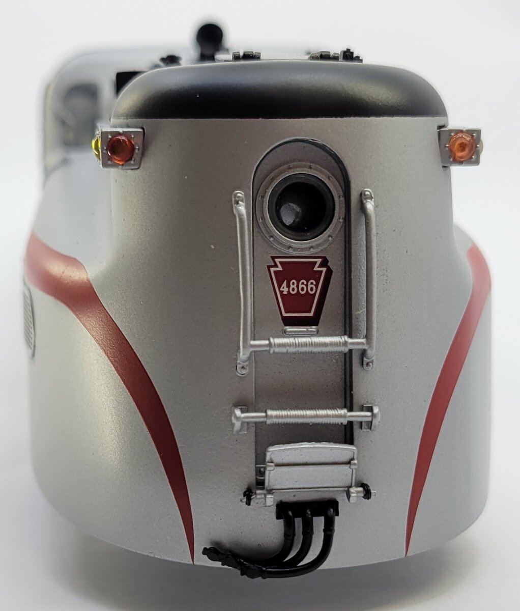 Lionel 18374-2 #4866 PRR Silver GG-1 Shell