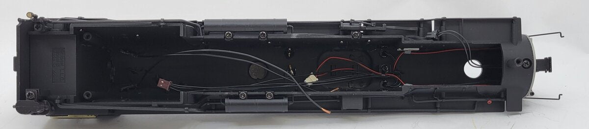 Lionel 38055-2 #3751 AT&SF Boiler Shell without Stack and Rear Window