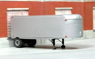 Sylvan Scale Models T-028 HO Fruehauf 26' Stainless Steel Trailer Resin Kit