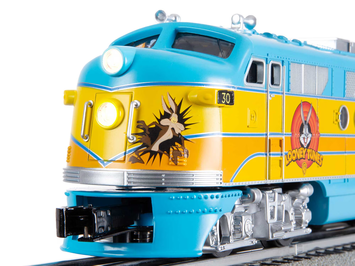 Lionel 2423010 Looney Tunes O Gauge LionChief Diesel Freight Starter Set with BT
