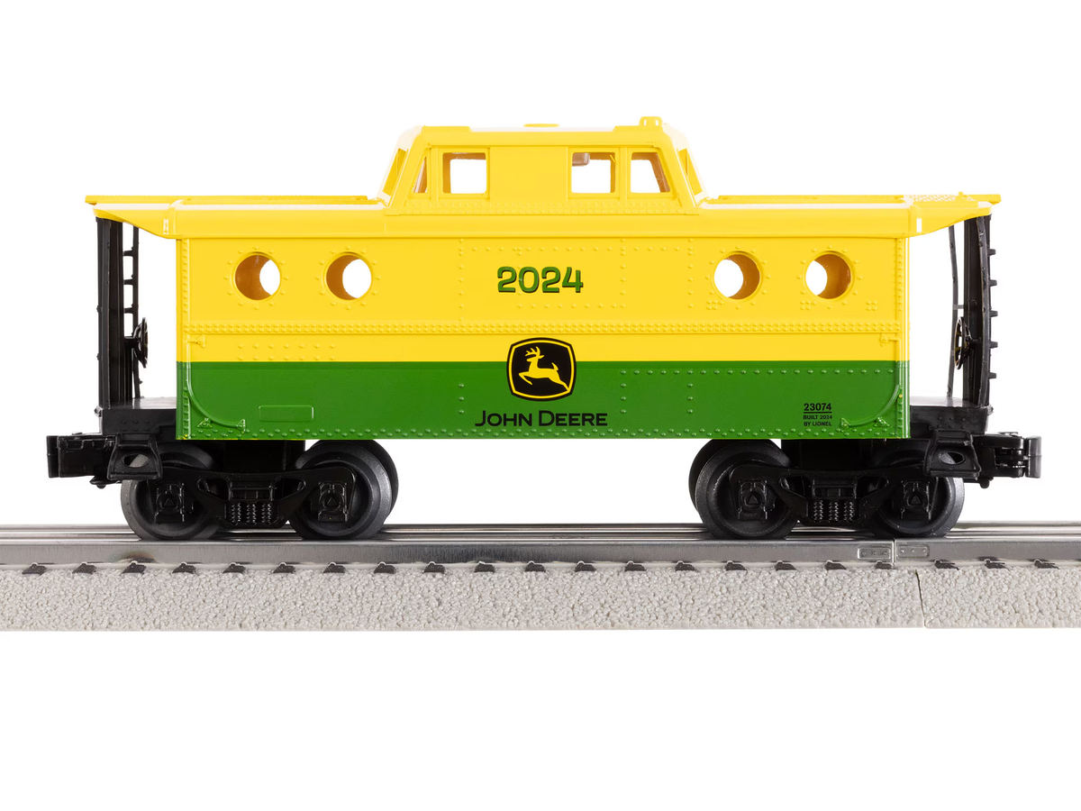 Lionel 2423070 John Deere O Gauge LionChief BT 5.0 Steam Freight Starter Set
