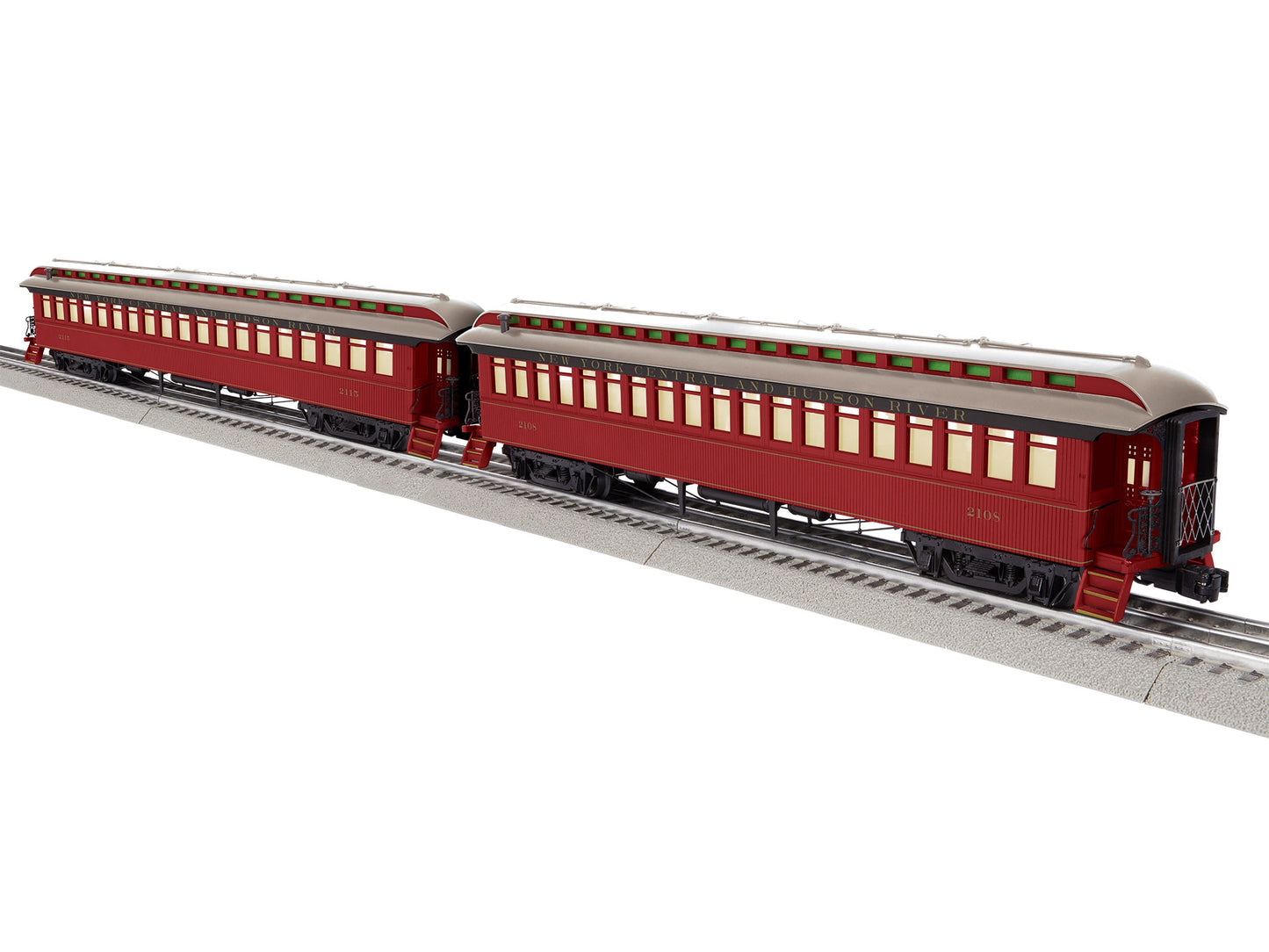 Lionel 2427350 O New York Central Semi-Vestibule Wood Coach (Set of 2)