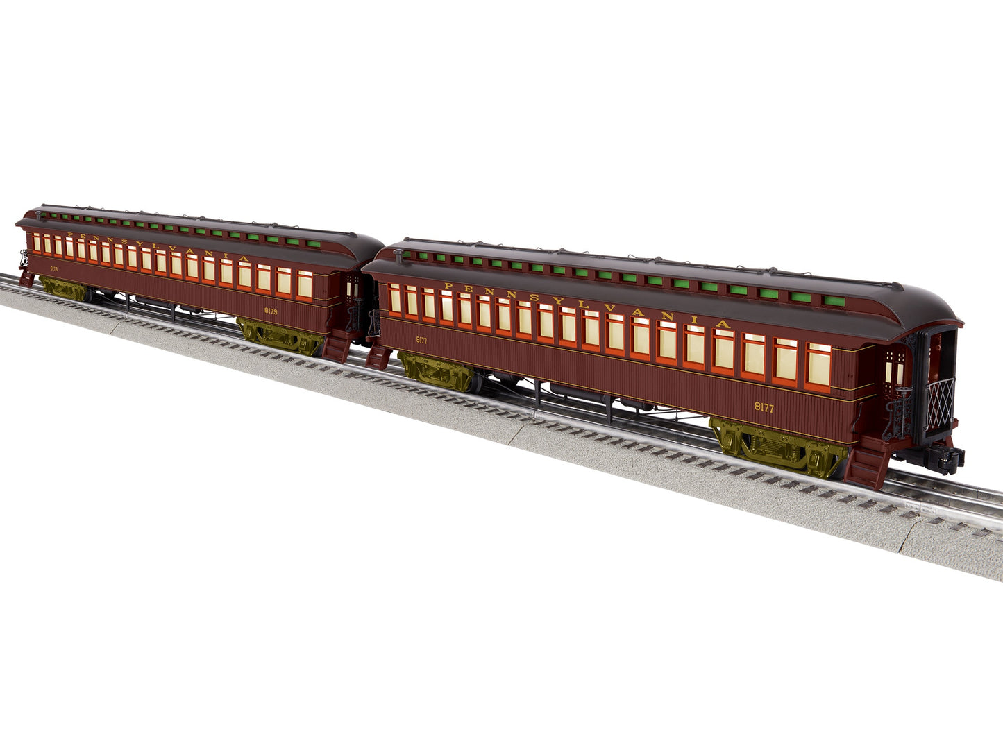 Lionel 2427360 O Pennsylvania Semi-Vestibule Wood Coach (Set of 2)