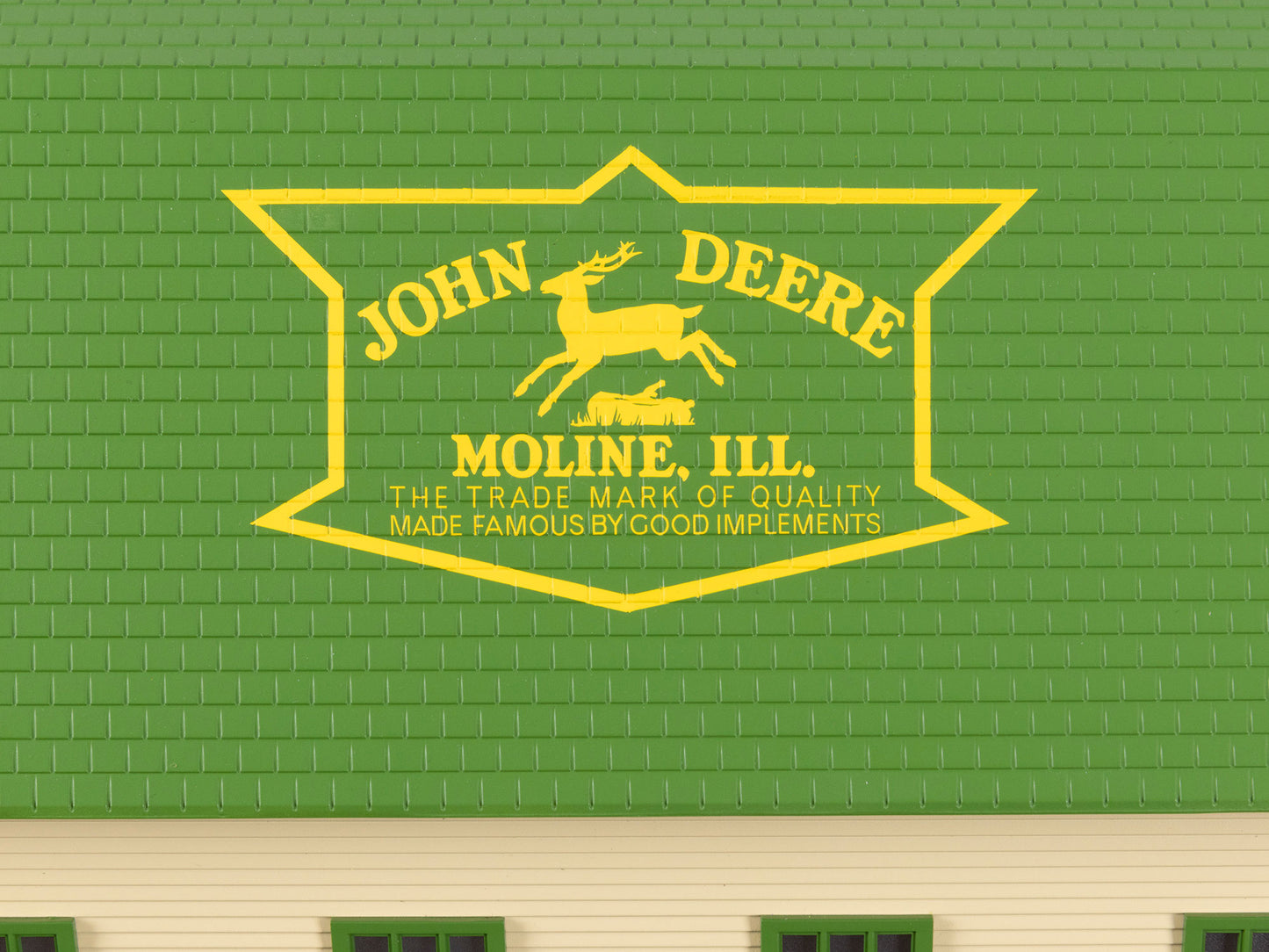 Lionel 2429130 O Assembled John Deere Barn