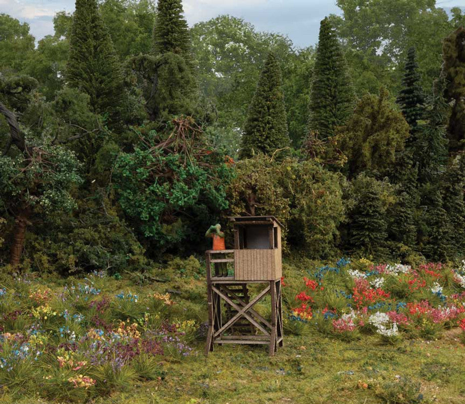 Walthers 949-4111 HO Elevated Deer Stand Laser-Cut Wood Kit