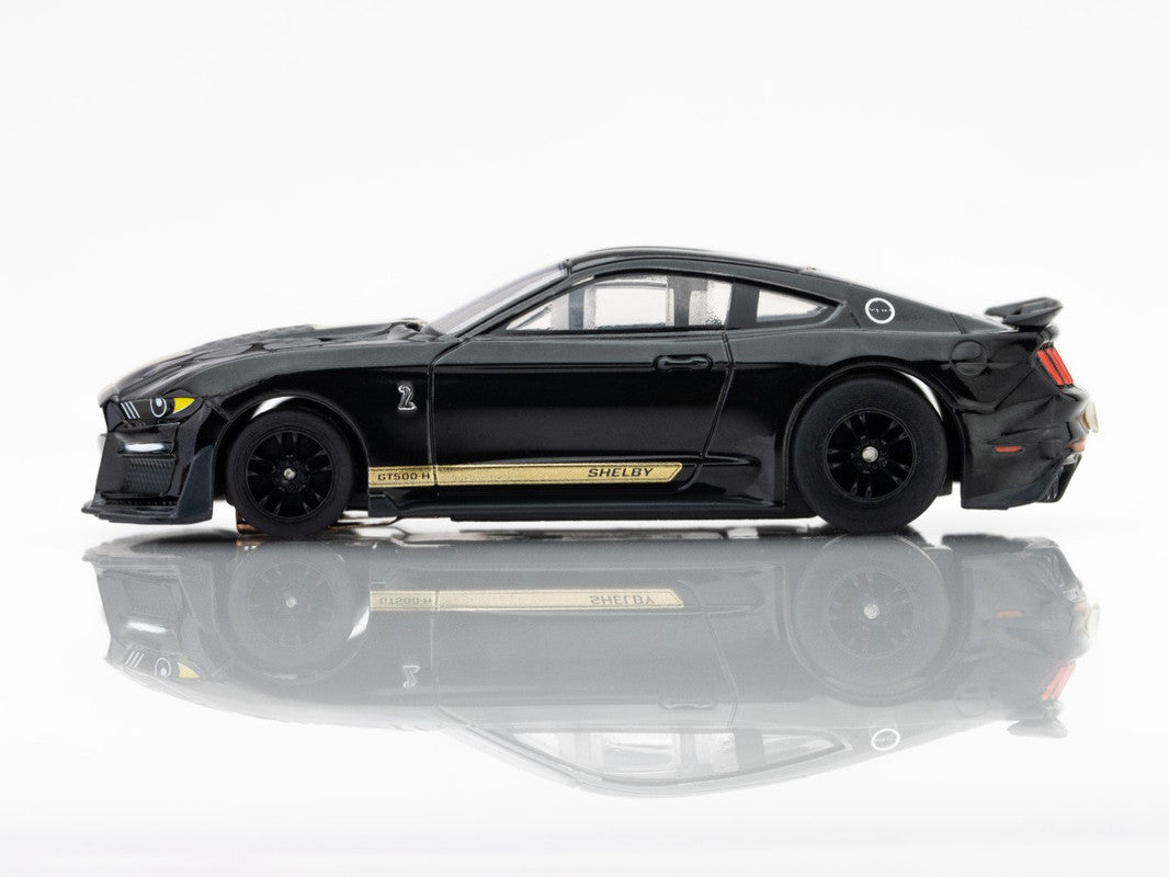AFX 22082 HO Mega G + Black/Gold 2022 Shelby Mustang GT500H Slot Car