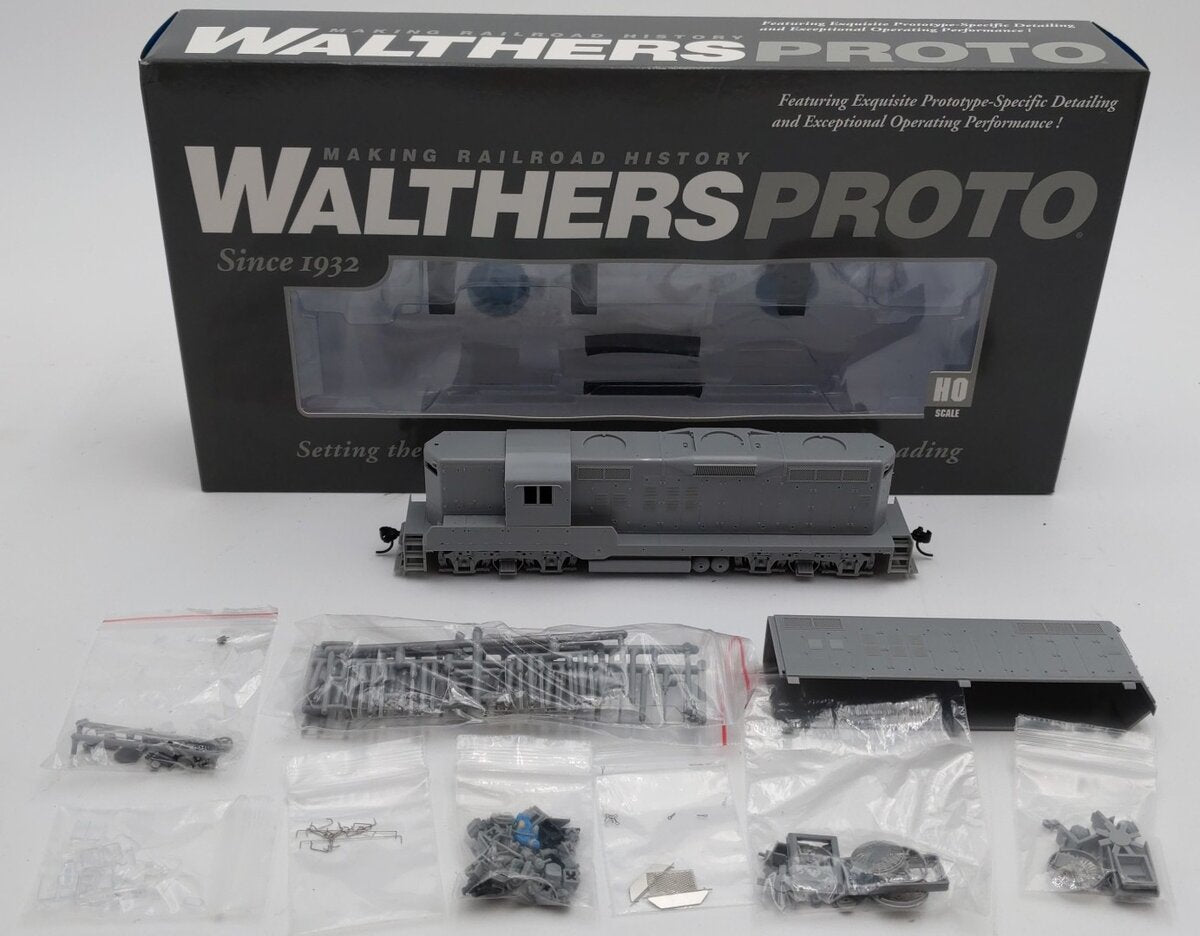 Walthers 920-42800 HO Undecorated EMD GP9 Phase III Diesel with Sound & DCC