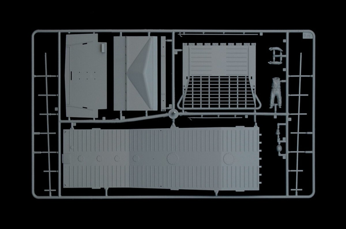 Italeri 6755 1:35 LCM-3 Landing Craft Plastic Model Kit