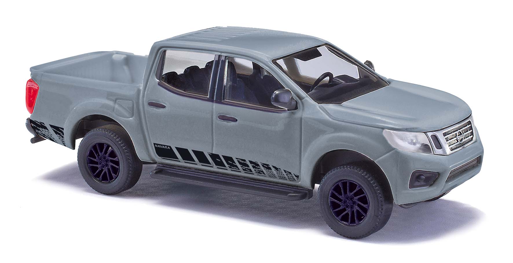Busch 53711 HO Assembled Gray 2015 Nissan Navara Crew-Cab Pickup Truck