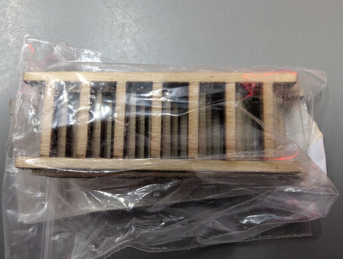 Trainz 1134 HO Undecorated Wooden Ladders (Pack of 4)
