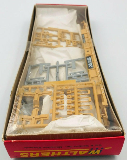Walthers 932-3901 HO Scale TTX Double Stack Car # 54038 Kit