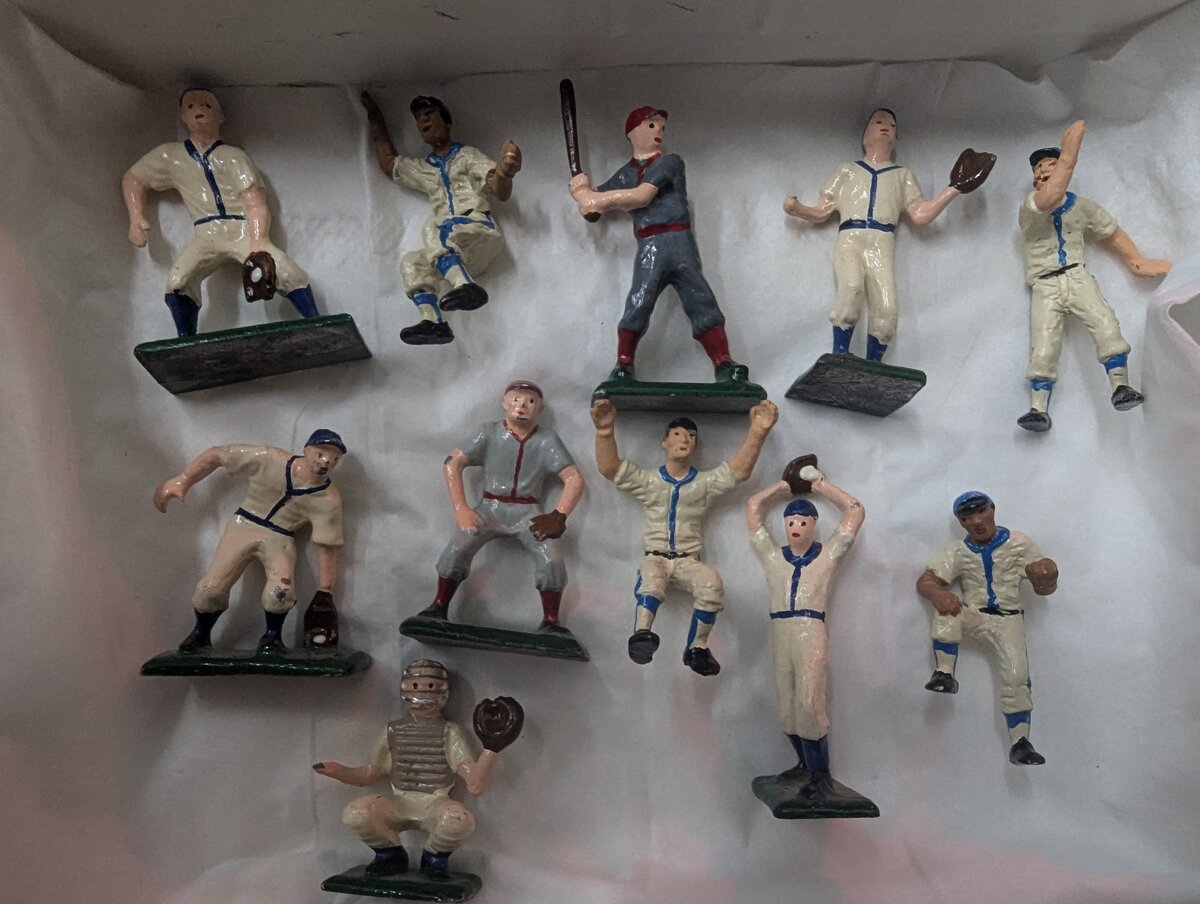 Kramer 20 O/O27 Scale Detailed Cast Metal Baseball Player Gift Set (Set of 11)