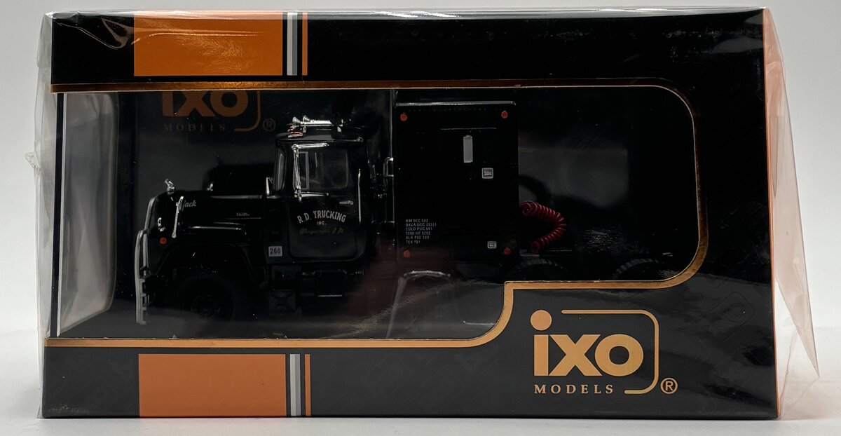 IXO Models TR100 1:43 Scale 1966 Mack R-Series Semi-Tractor Die-Cast