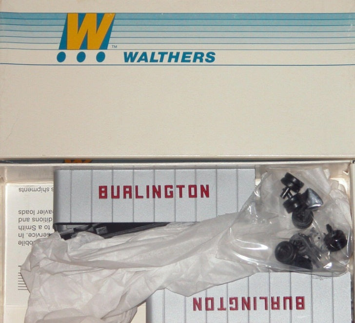 Walthers 933-1409 Burlington 32'' Van Trailer Kit (Box of 2)