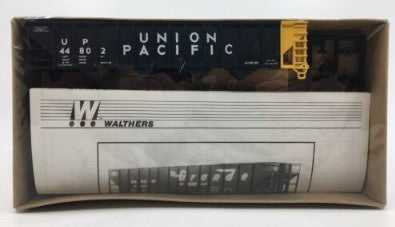 Walthers 932-4902 HO Scale Union Pacific 100 Ton Quad Hopper Car #44802 Kit