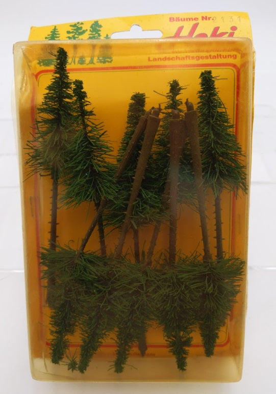 Heki 2131 HO Scale Forest Pines 5" (Pack of 10)