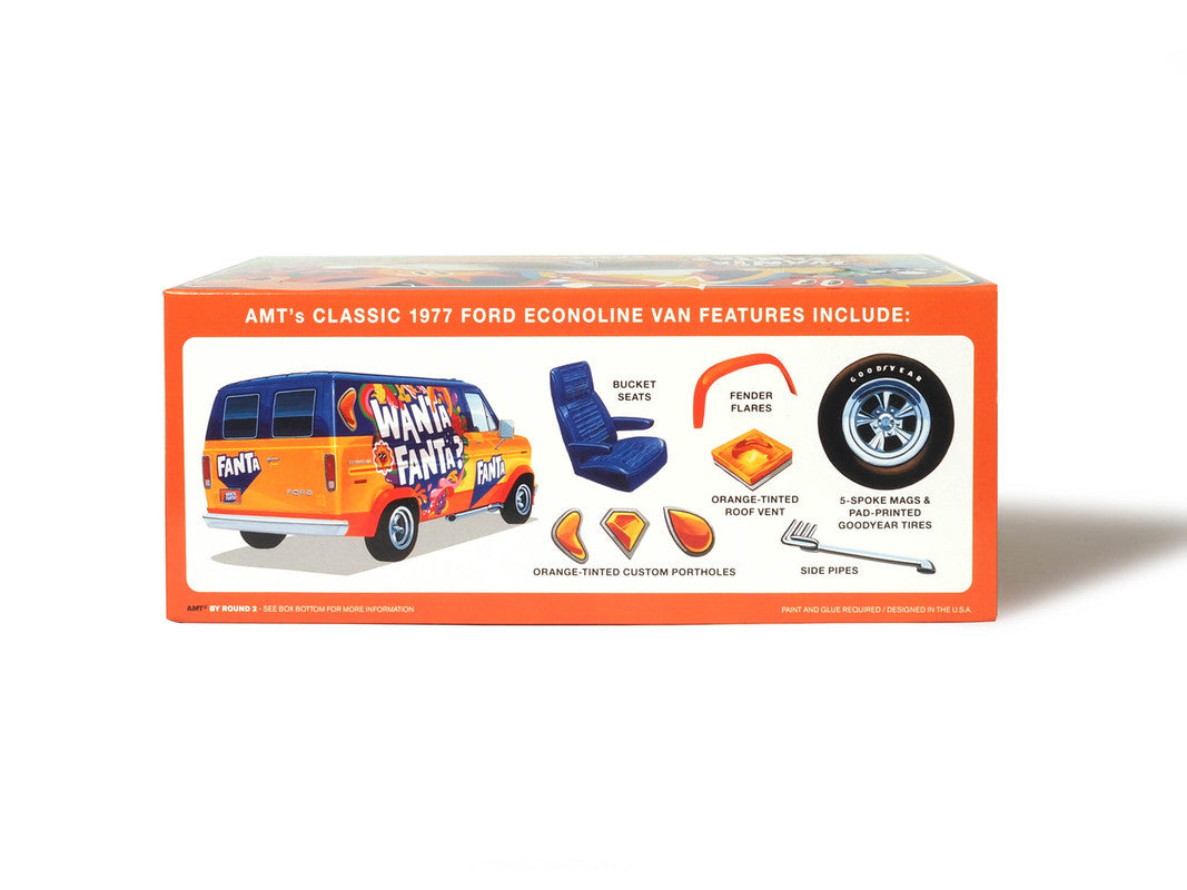 AMT 1471 1:25 1977 Ford Custom Van Fanta Plastic Model Kit