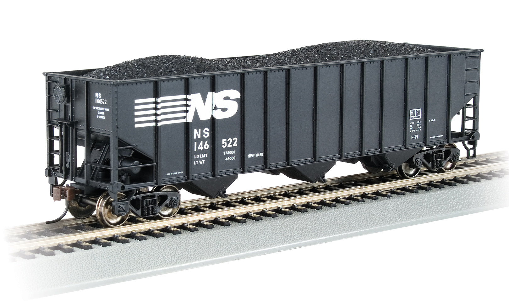 Bachmann 18728 HO Norfolk Southern Bethlehem Steel 100 Ton 3 Bay Hopper #146522
