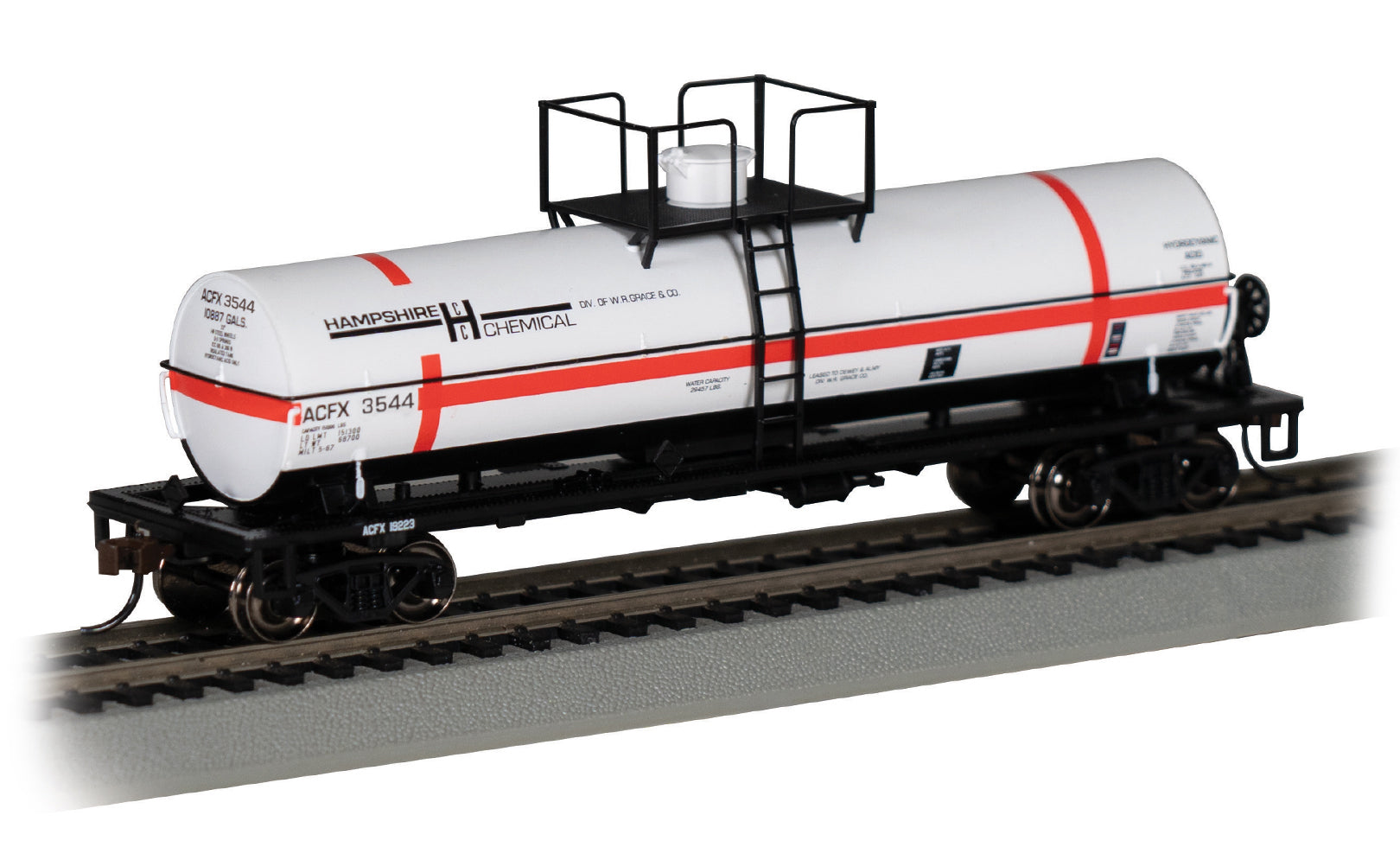 Bachmann 75809 HO Hampshire Chemical Chemical Tank Car #3544