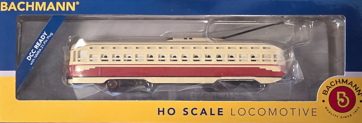 Bachmann 60514 HO Red & Cream DCC Ready PCC Streetcar
