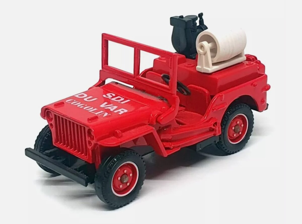 Solido 2117 1:43 Red Toner Gam I 1944 Willy''s Jeep Fire Engine S.D.I Du Var LN/Box