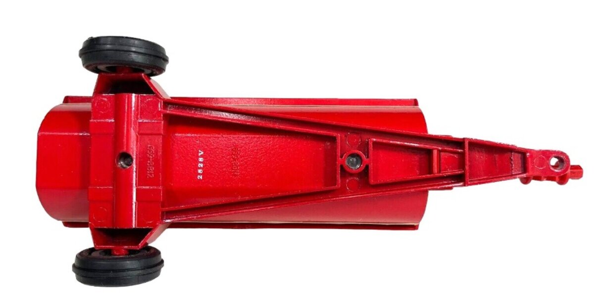 Ertl 659 1:32 Case IH PTO Side Discharge Spreader W/Rotating Beaters DieCast