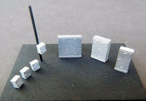Showcase Miniatures 4007 Z Track Side Utility Cabinets and Telephone Metal Boxes