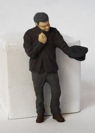 Arttista 1560 O Scale Panhandler Pewter Figure Hand Painted Colors May Vary