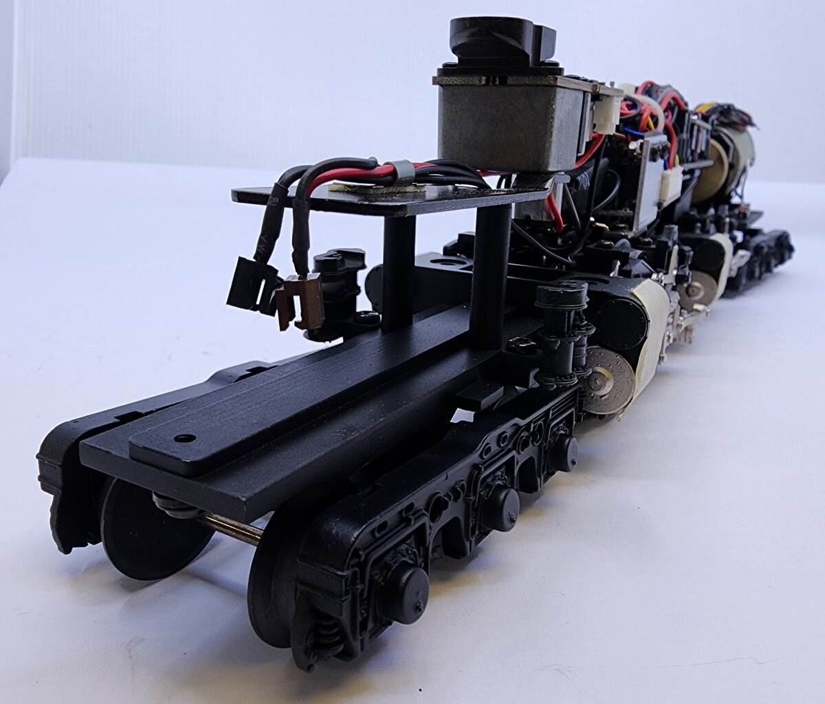 Lionel 38024-500 PRR S-1 Chassis without Drawbar