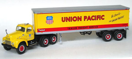 First Gear 19-1965 1:34 Die-Cast Pacific Railroad 1959 RF-200 Tractor w/Trailer