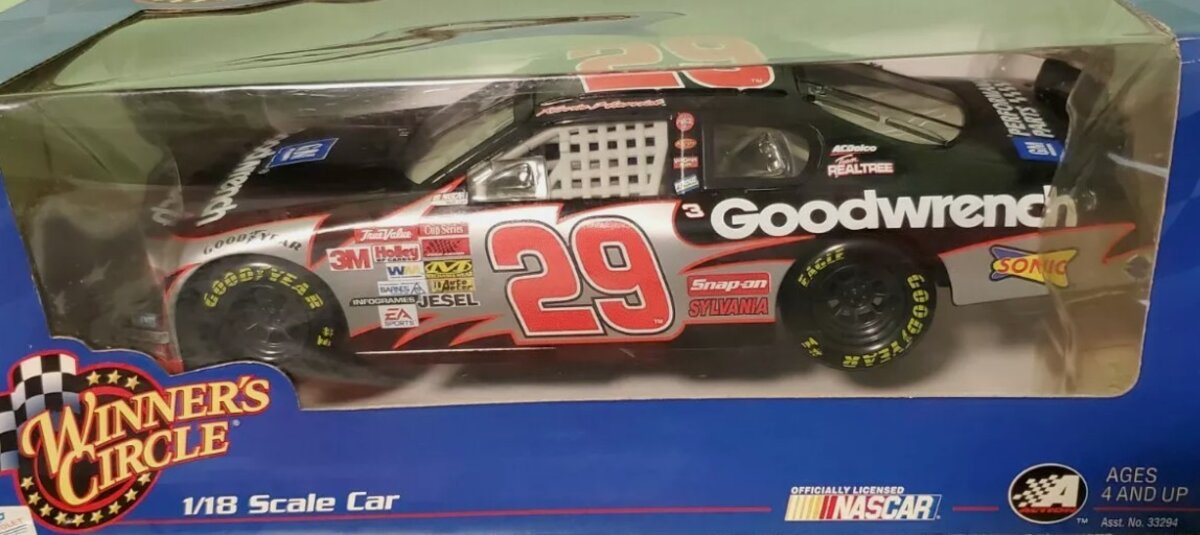 Winners Circle 21451 1:18 Scale Goodwrench Kevin Harvick Car # 29 Nascar