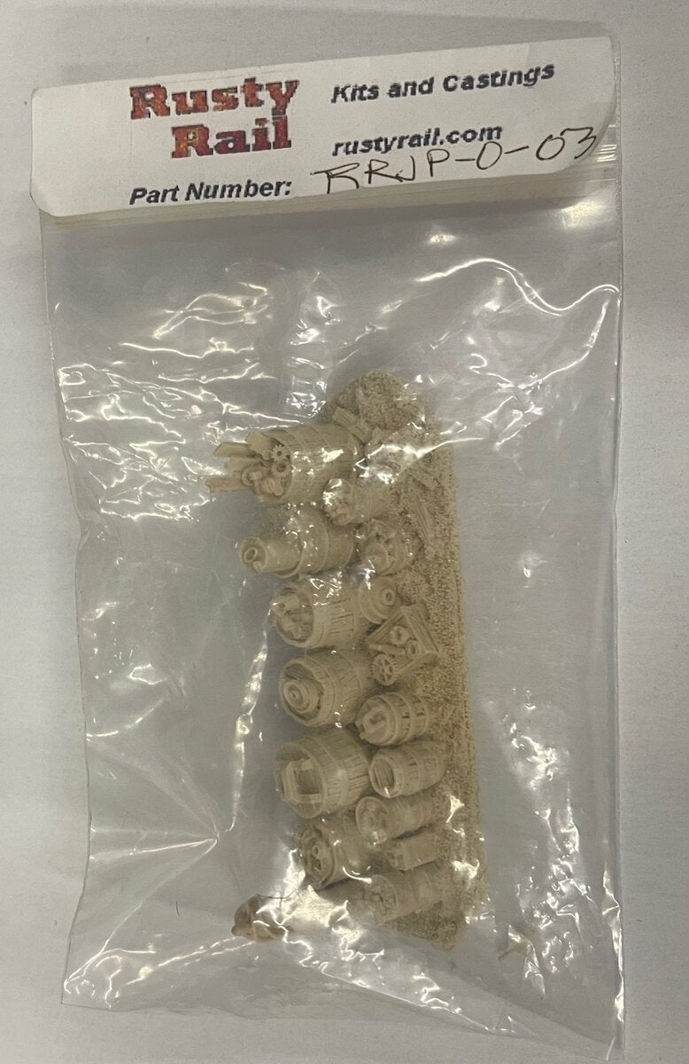 Rusty Rails JP-03 O Barrel & Scrap Junk Pile Kit