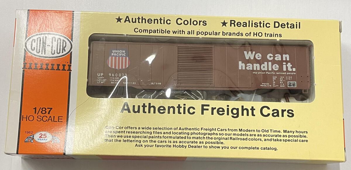 Con-Cor 0001-553-5 HO Scale Union Pacific 60' SD Boxcar Kit #960073