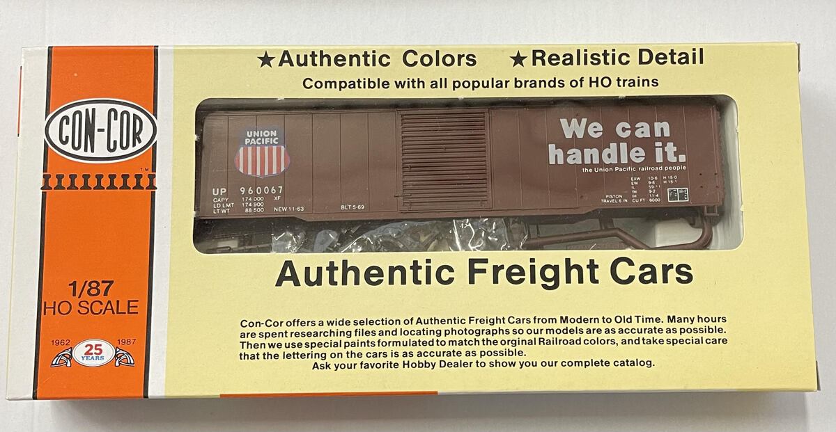 Con-Cor 0001-553-3 HO Scale Union Pacific 60' SD Boxcar Kit #960067