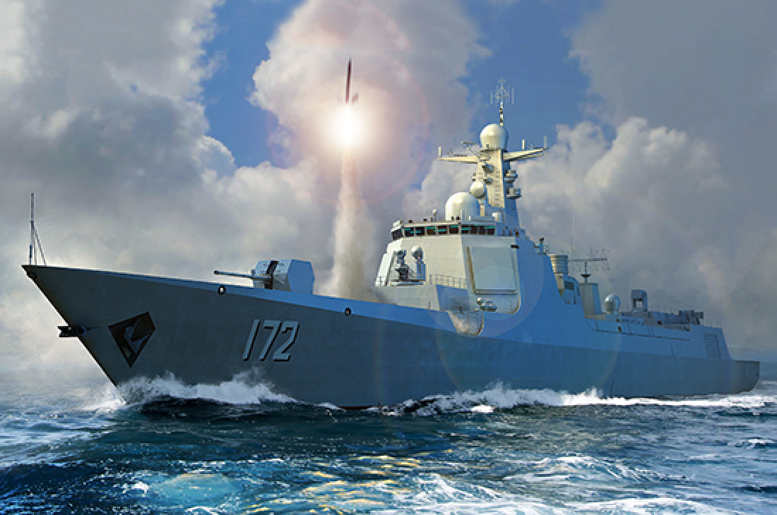 Trumpeter 06732 1:700 Chinese Navy Type 052D Guided Missile Destroyer Ship Kit