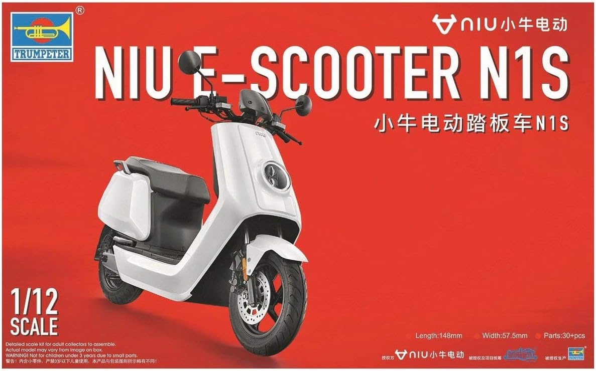 Trumpeter 07305 1:12 White NIU Electric Scooter Plastic Model Kit