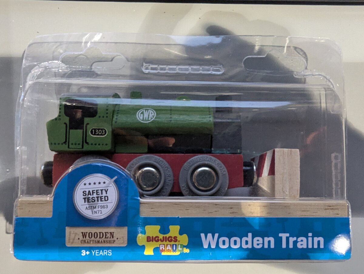 Big Jig Rails BJT494 HO Green, Red, & Gray Wooden Locomotive Engine #1303