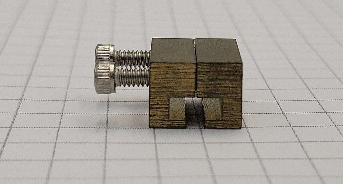 Hillman 332-1 G Scale Code 332 Standard Rail Clamp