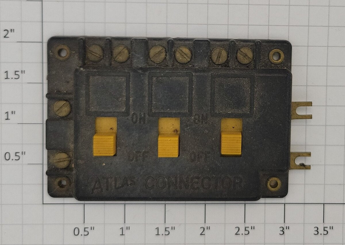 Atlas 205X HO Gauge Vintage 3 Position Slide Switch Controller