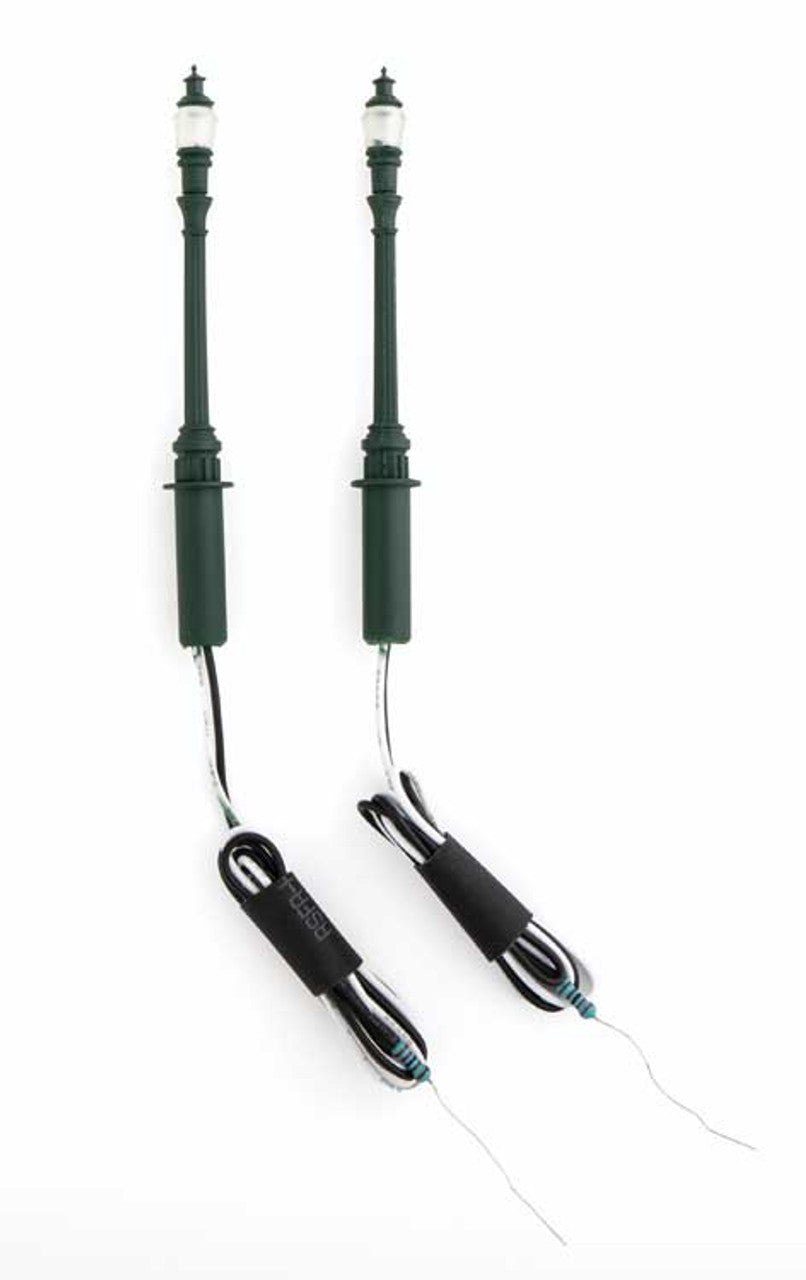 Walthers 949-4800 HO Cast Iron LED Streetlight (Pack of 2)