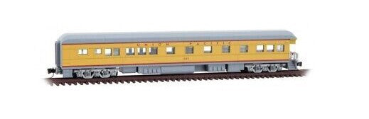 Micro-Trains 55600061 Z Scale UP 83' Heavyweight Modernized Business Car